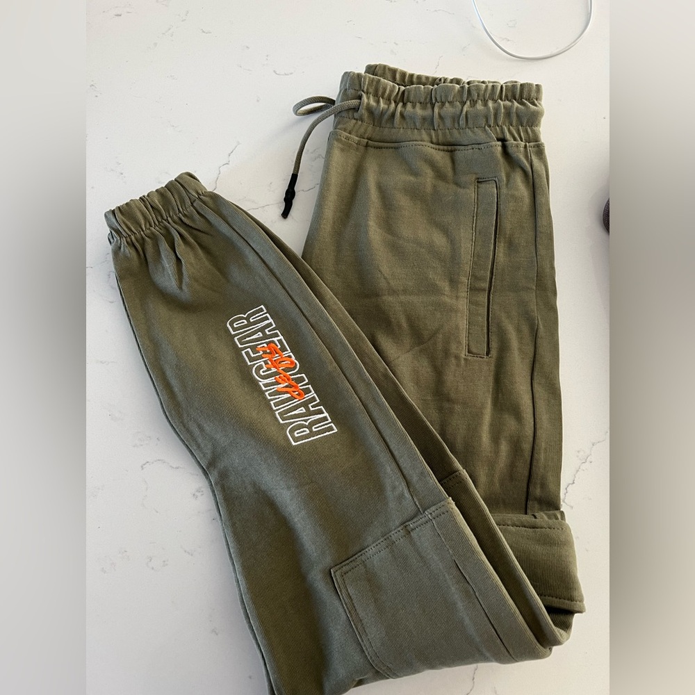 Raw Gear Men’s Joggers Medium